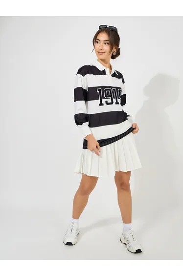 Oversized Color Block Embroidered Detail Polo T-Shirt