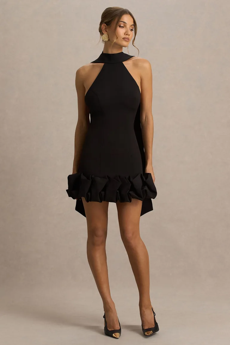فستان قصير بياقة هالتر بحواف كشكش - أسود - 3