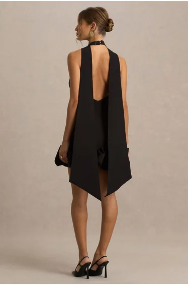 فستان قصير بياقة هالتر بحواف كشكش - أسود