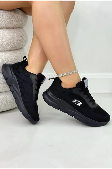 Everyday Flex Lightweight Lace-Up Trainers Black