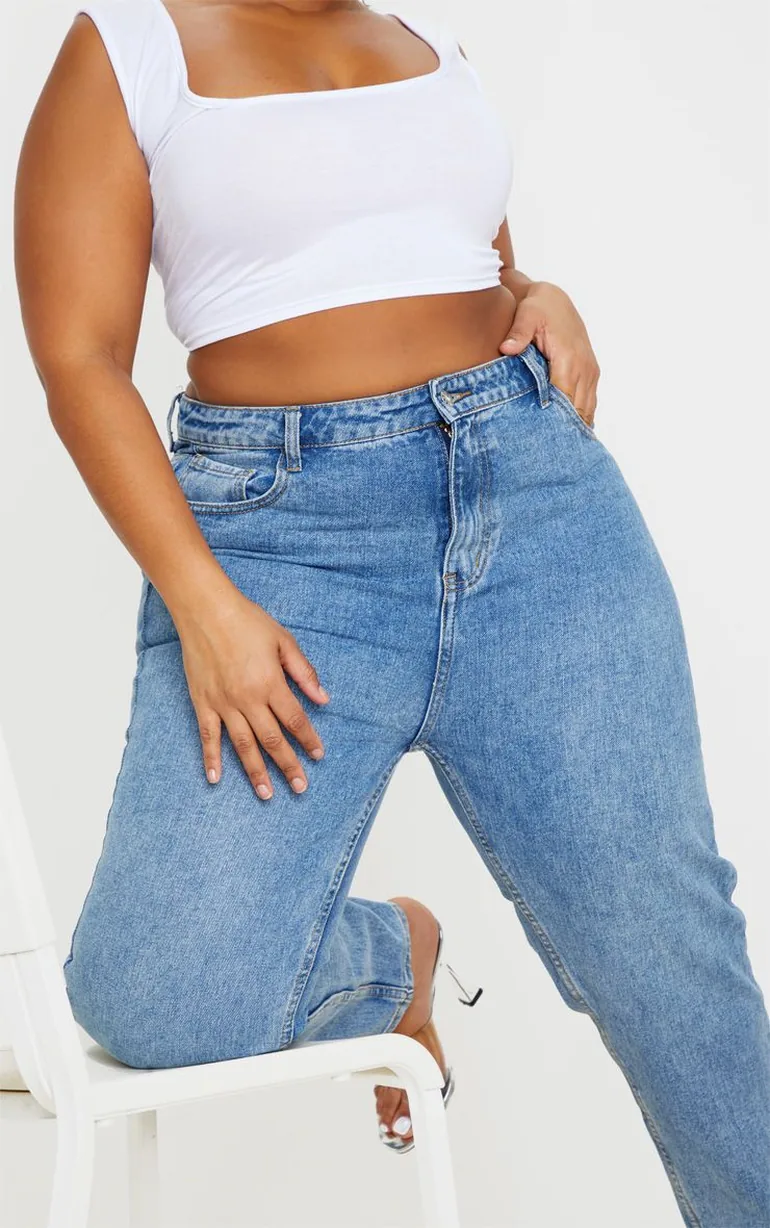 Plus Mid Washed Mom Jean - 3