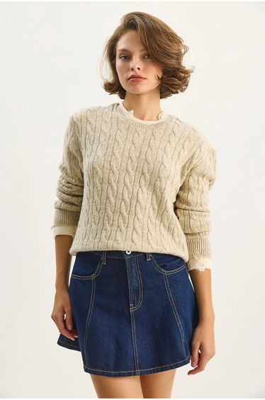 LUCCI Hair Braid Patterned Sweater