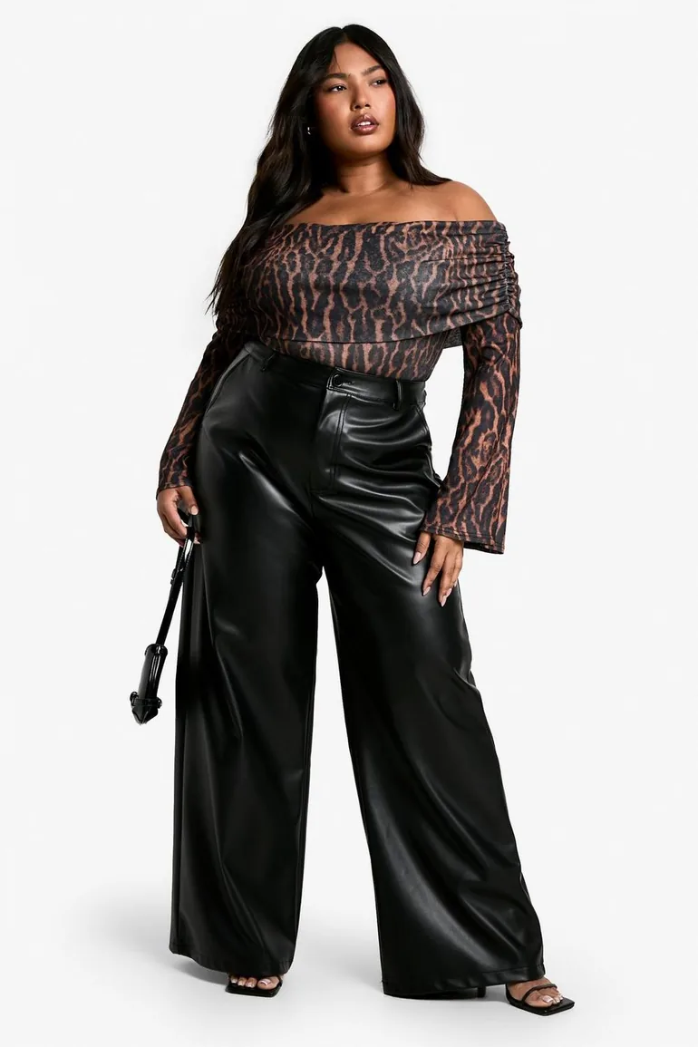 Plus Ruched Bardot Leopard Bodysuit
