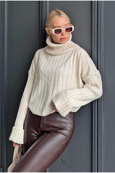 Beige Turtleneck Cuff Detail Women's Crop Knitwear Sweater