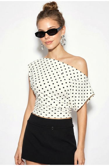 LUCCI Off-Shoulder Polka Dot Crop Blouse