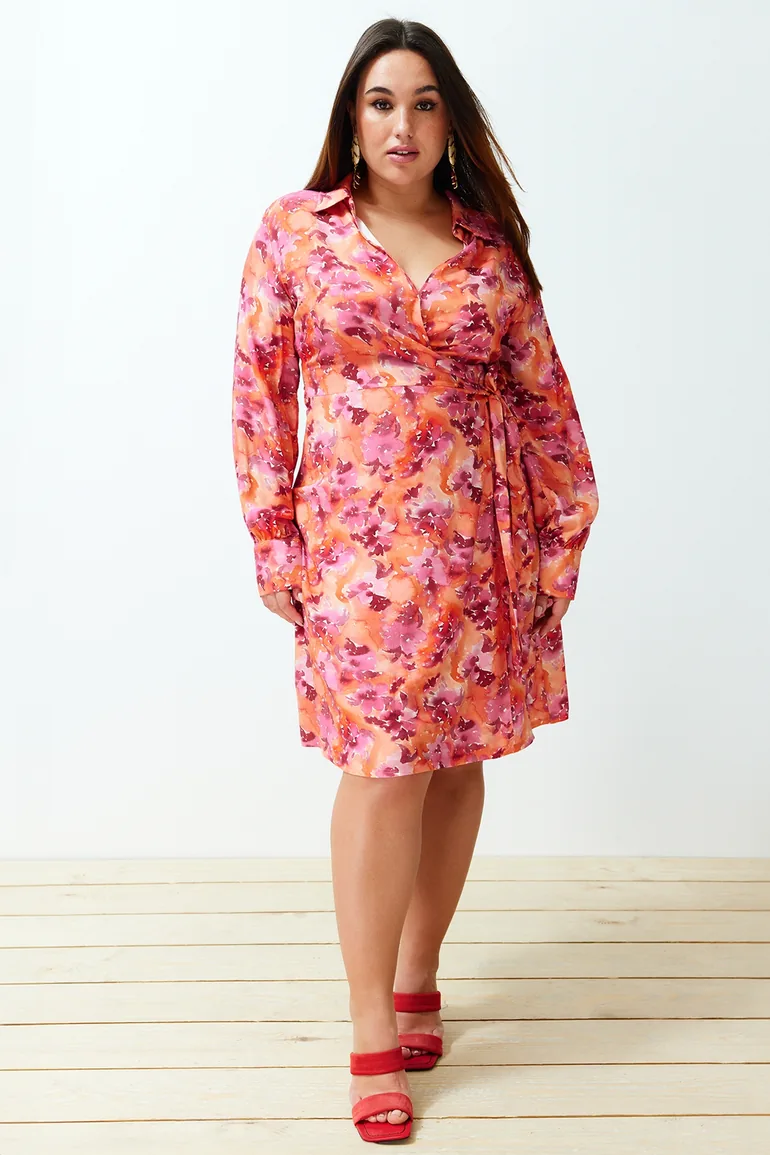 Trendyol Curve Plus Pink Floral A-Line Wrap Midi Dress - 6