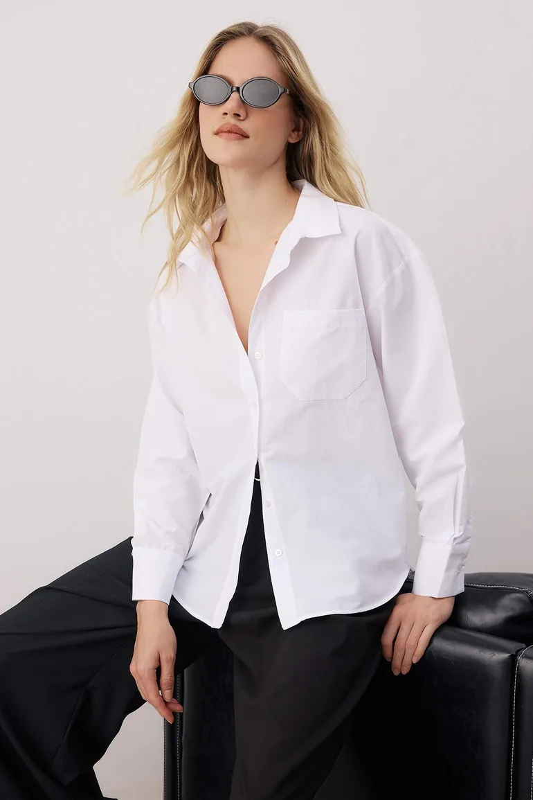 Shirt - White - Oversize - 1