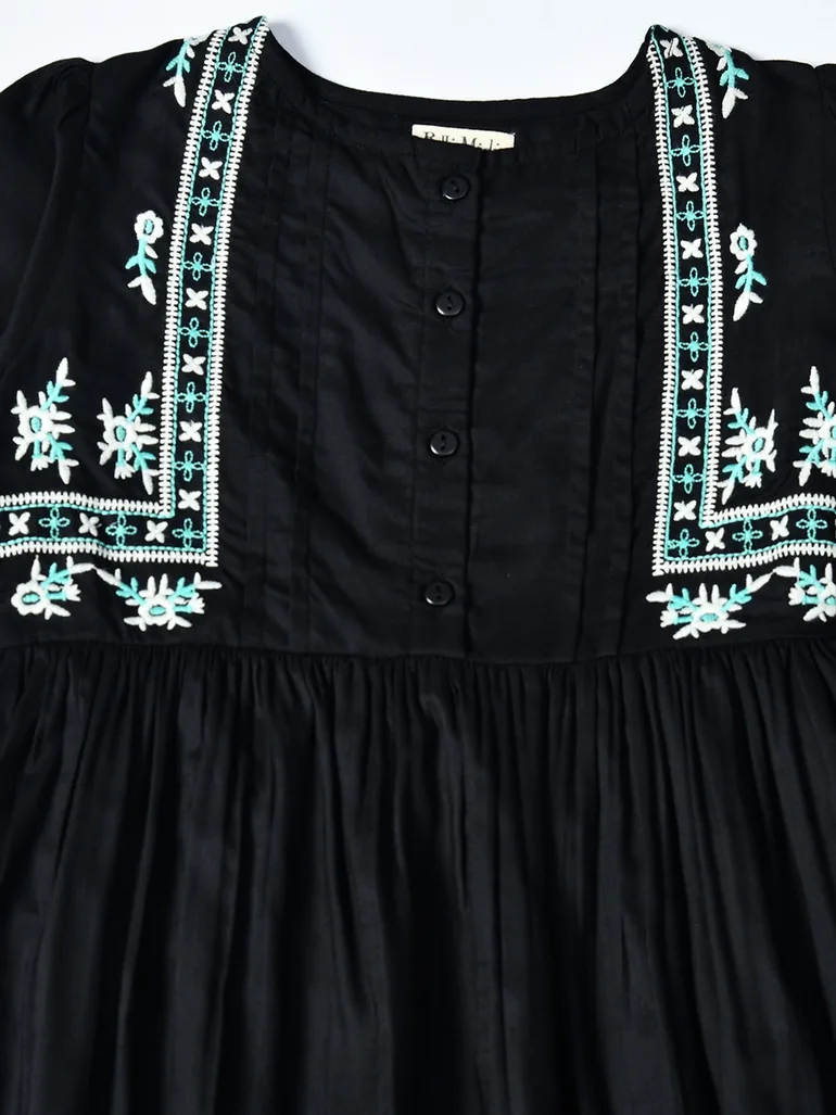 Embroidered Balloon Sleeves Knee-Length Dress - 3