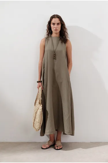 LINEN STRAPPED WIDE DRESS