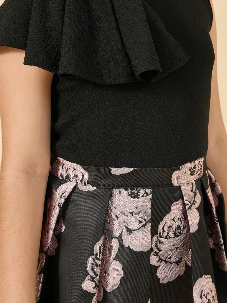 Floral Jacquard High Neck Pleated Dress - 2