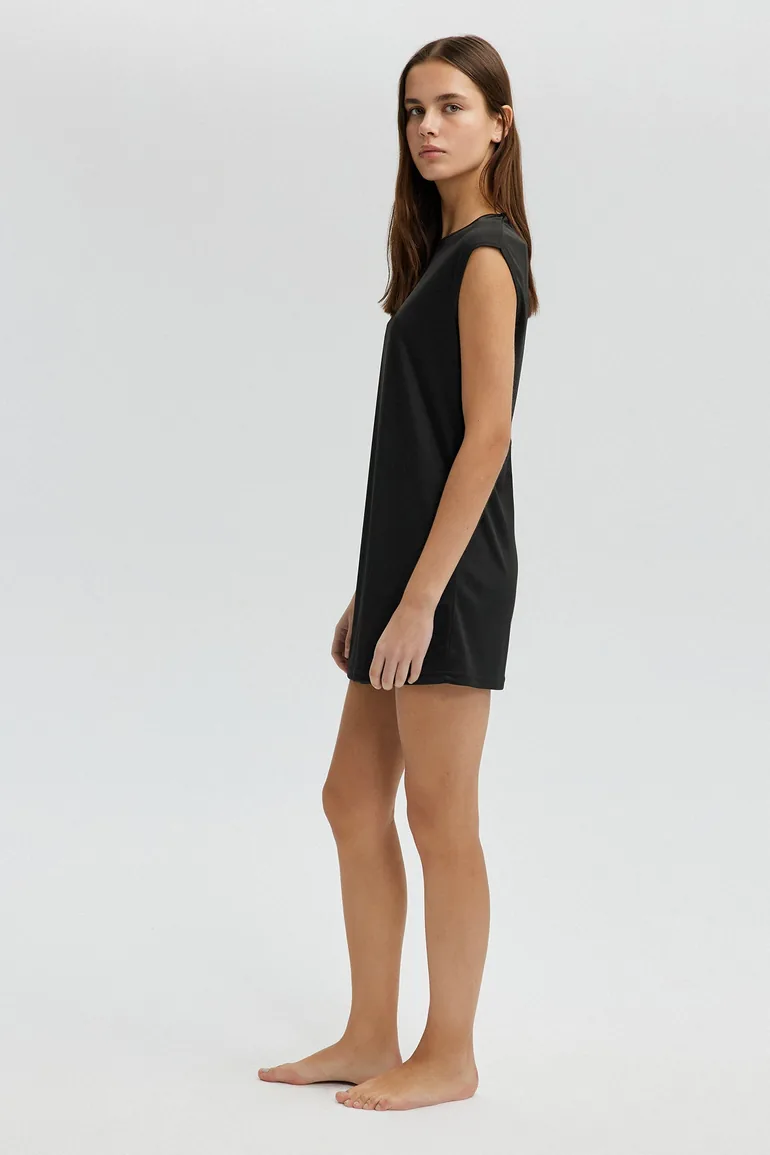 SLEEVELESS LINING TUNIC - 1