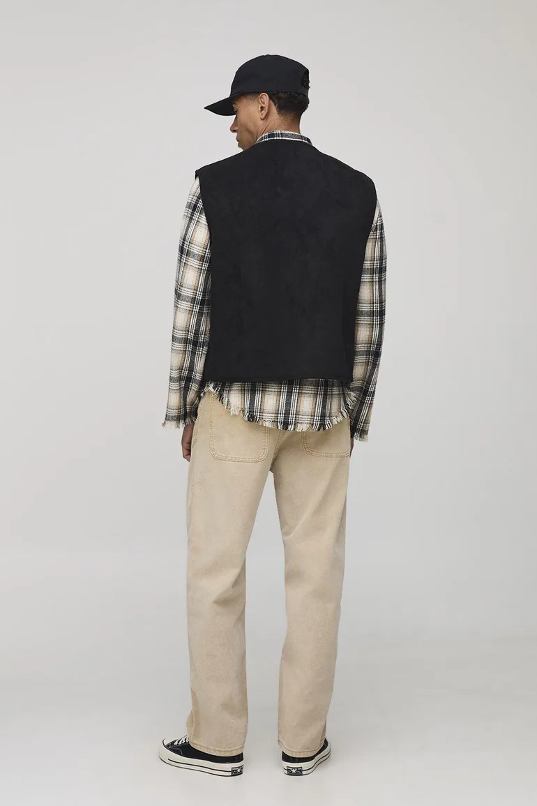Boxy Fit Reversible Borg & Suede Gilet - black - 1