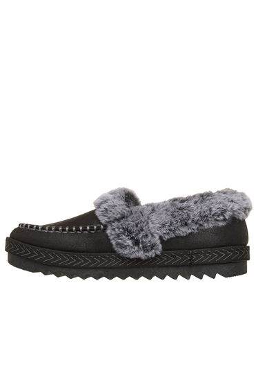Bobs Cozy Kiss Faux Fur Collar Moccasin Slippers Black product thumbnail 2
