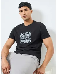 Men Black Graphic Print Regular Fit T-Shirt - 1