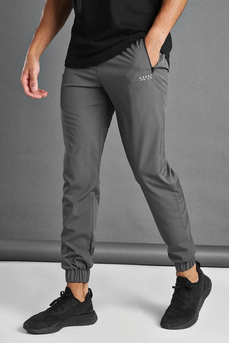 MAN Active Tapered Jogger With MAN Waistband - charcoal