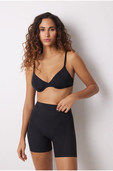 Black slimming and push-up shorts