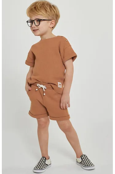 شورت و تيشيرت قطن بأكمام قصيرة