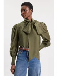 كارين ميلين بلوزة أخضر بأكمام طويلة