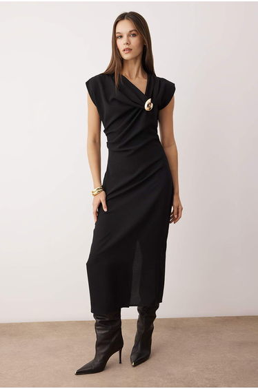 Black Accessory Detailed Midi Woven Dress