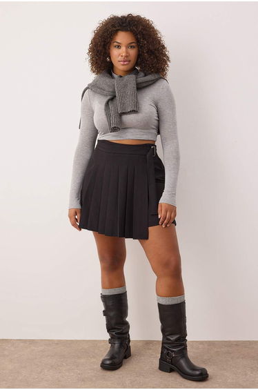 Black Pleated Belted Woven Plus Size Short Skirt