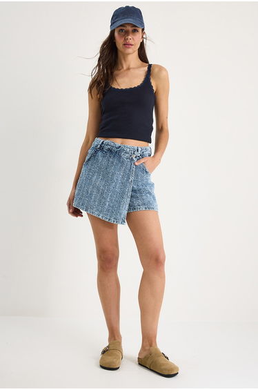 Women's Pocket Detailed Double Breasted Textured Denim Shorts Skirt