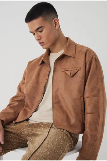 جاكيت جلد بني قصير