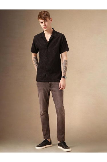 Textured Regular Fit Spread Collar Shirt