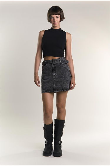 Black Sleeveless-Knit Crop-Top