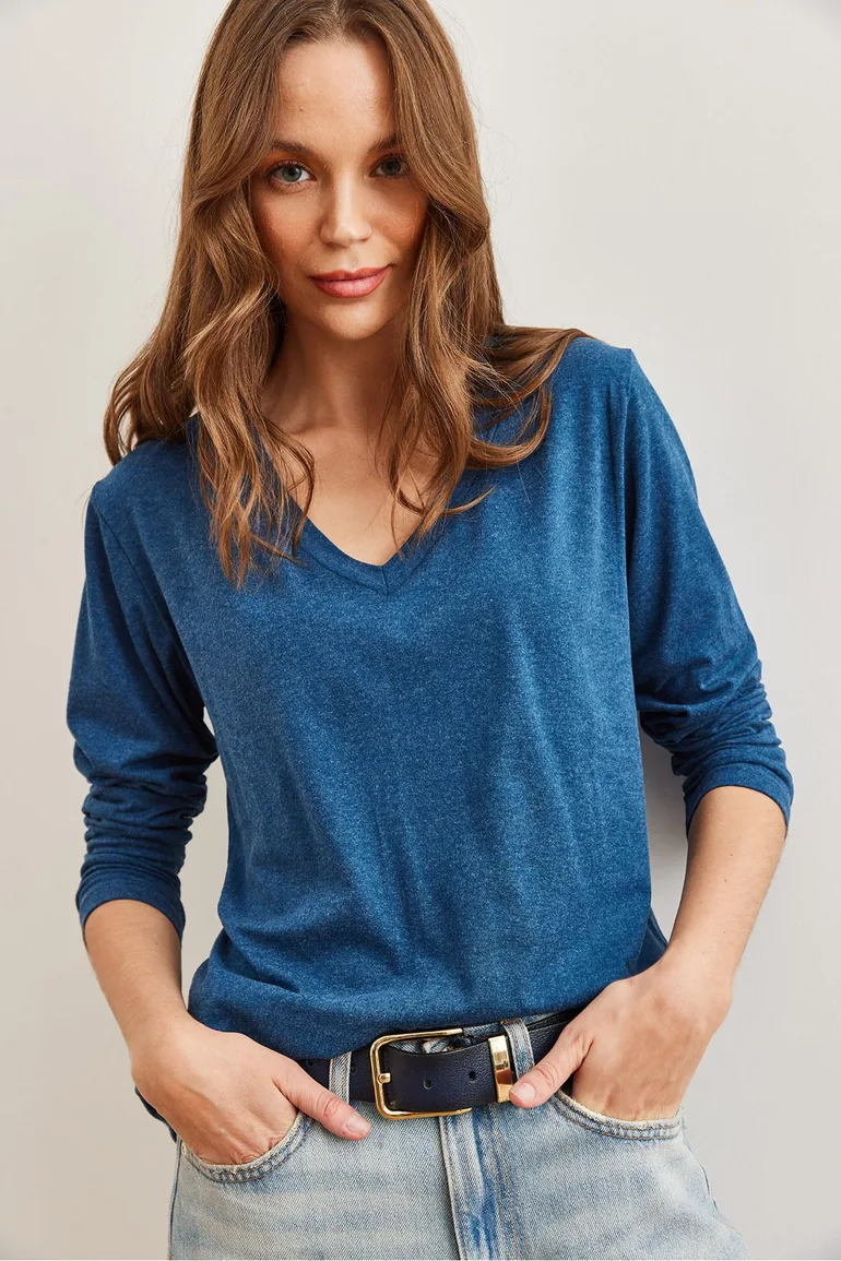 Women's Indigo V Neck Wool Viscose Flowy Top - 2