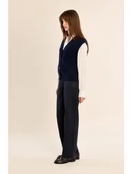 Sleeveless V-Neck Cardigan - 3