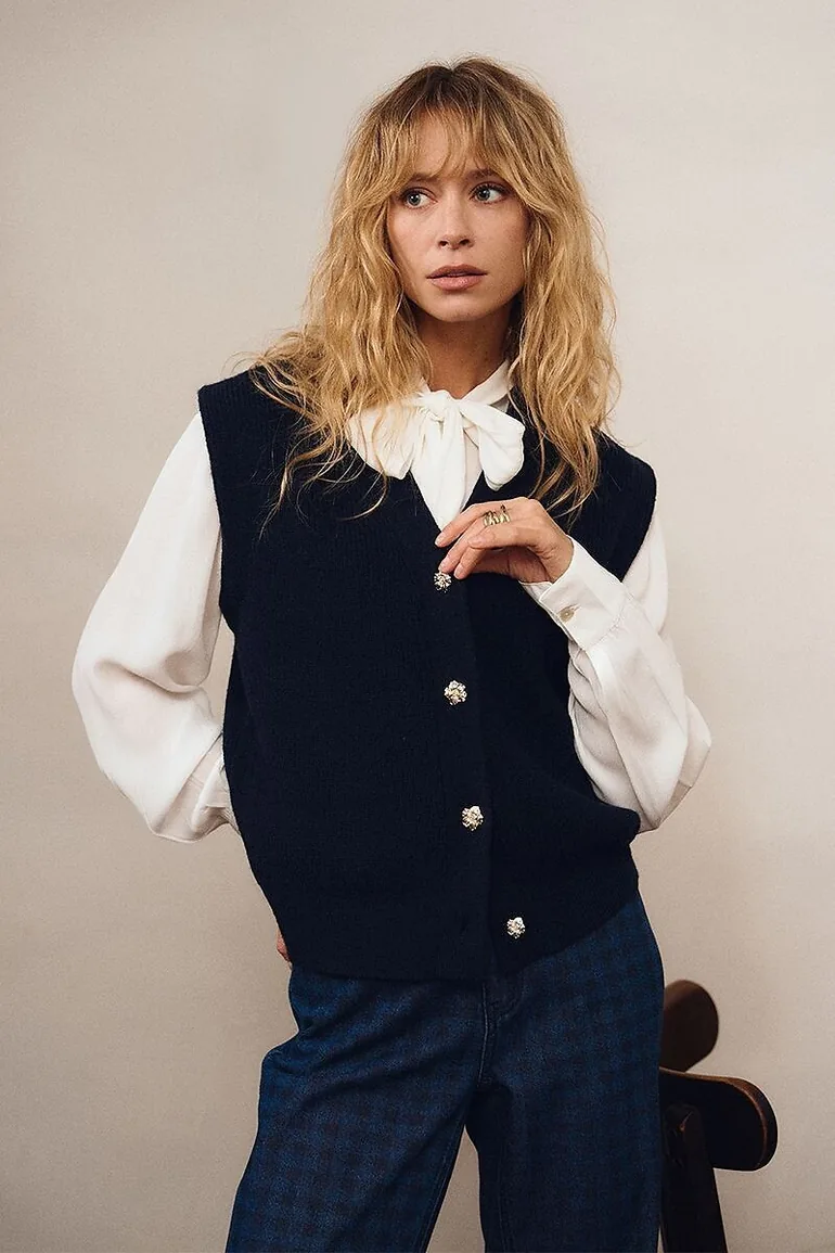 Sleeveless V-Neck Cardigan - 1