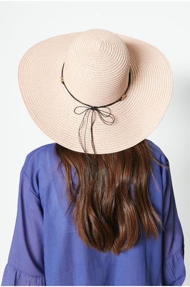 Straw Beach Hat product thumbnail 3