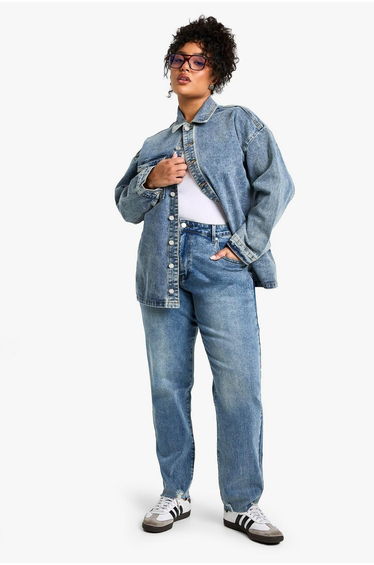 The Plus Mom Jean - vintage wash