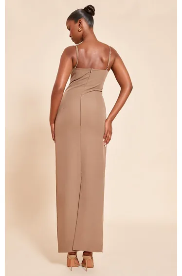 فستان ماكسي بتصميم لف بحزام لون زهري