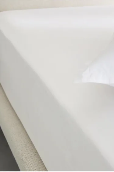 شرشف سرير بحواف مطاطية بإرتفاع 30سم 