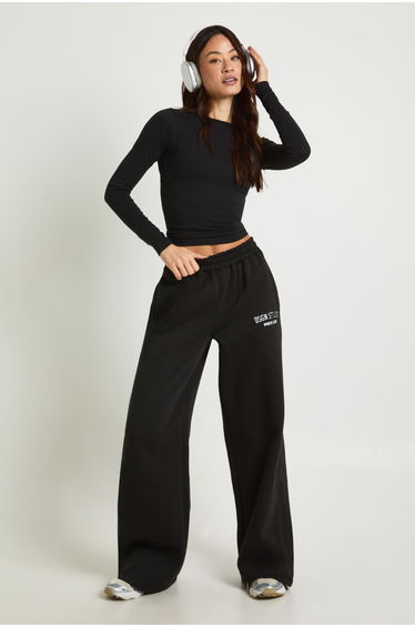 Tall DSGN Studio Applique Straight Leg Jogger - black