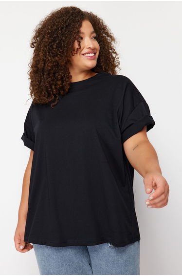 Plus Size T-Shirt - Black - Oversize