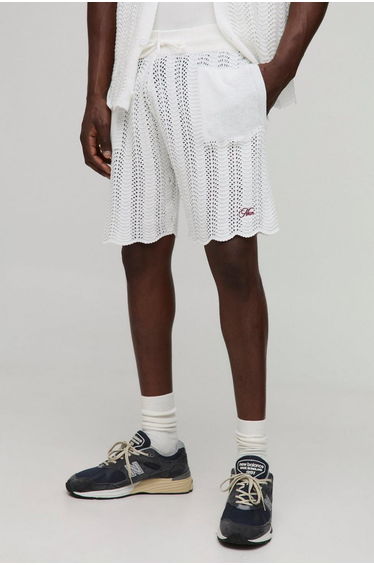 MAN Relaxed Embroidered Wavy Crochet Knitted Short - white