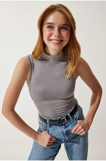 بلوزة نسائي محبوكة بياقة عالية بدون أكمام - رمادي