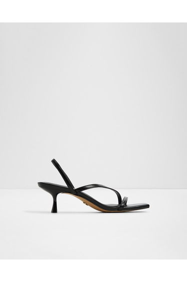 Ferra / Heeled Sandals