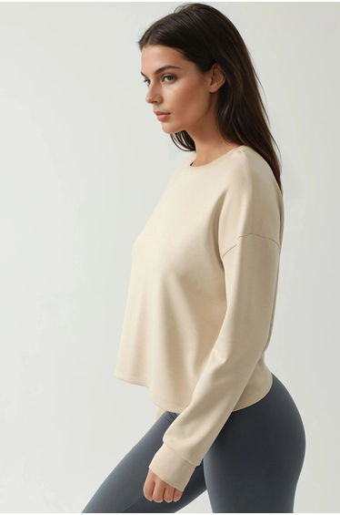 Back Slit Detailed Long Sleeve Sweatshirt