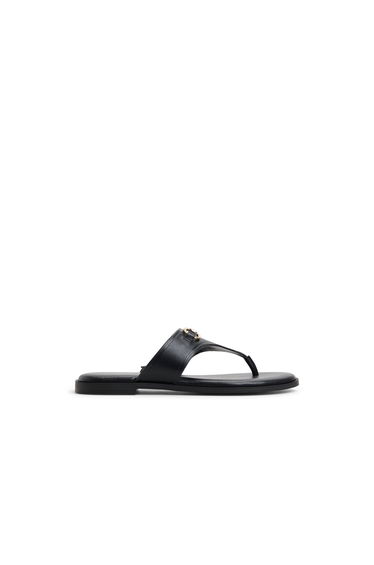 Evodie / Flat Sandals