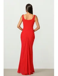 فستان فيمي9 أحمر ماكسي بقصة مستقيمة - 4