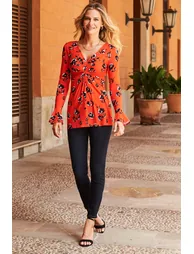 Red & Black Floral Print Twist Front Jersey Top