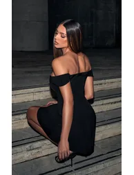 فستان بأكتاف مكشوفة - أسود - 2