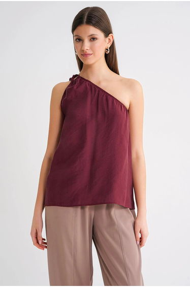 Mixray Asymmetrical Collar Accessory Detailed Top