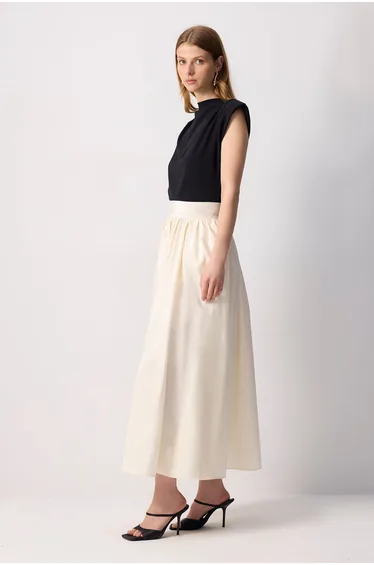 تنورة تافتا بطيات خصر