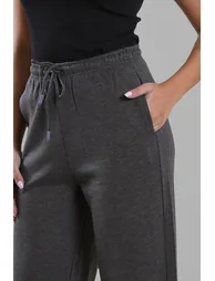 Relaxed Wide-Leg Elastic Waist Pants - 4