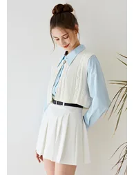 Endearing Braid Texture Vest in White - 3