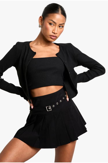 Buckle Detail Pleated Mini Skirt